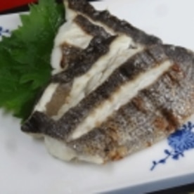 飾り包丁が焼きのコツ スズキの塩焼き レシピ 作り方 By Startrek 楽天レシピ 飾り包丁が焼きのコツ スズキの塩焼き レシピ 作り方 By Startrek 楽天レシピ